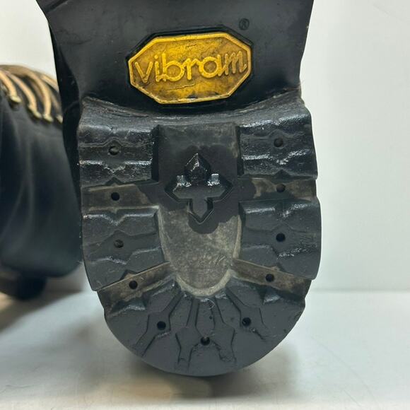EUC Nick’s Boots 10\